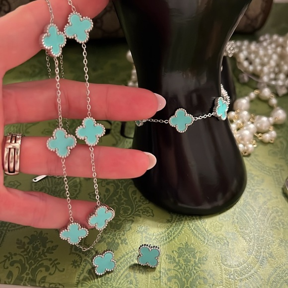 Fashion Silver and Turquoise Jewelry Set - Picture 1 of 8